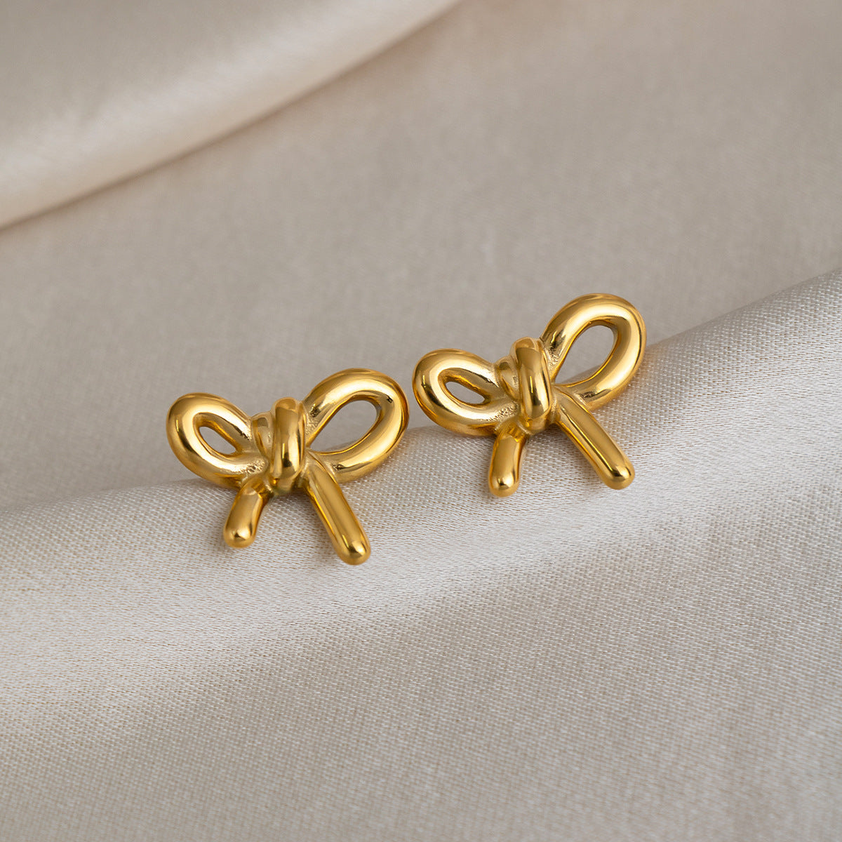 Fashion Sweet Mini Bow Stainless Steel Vacuum Gold Stud Earrings