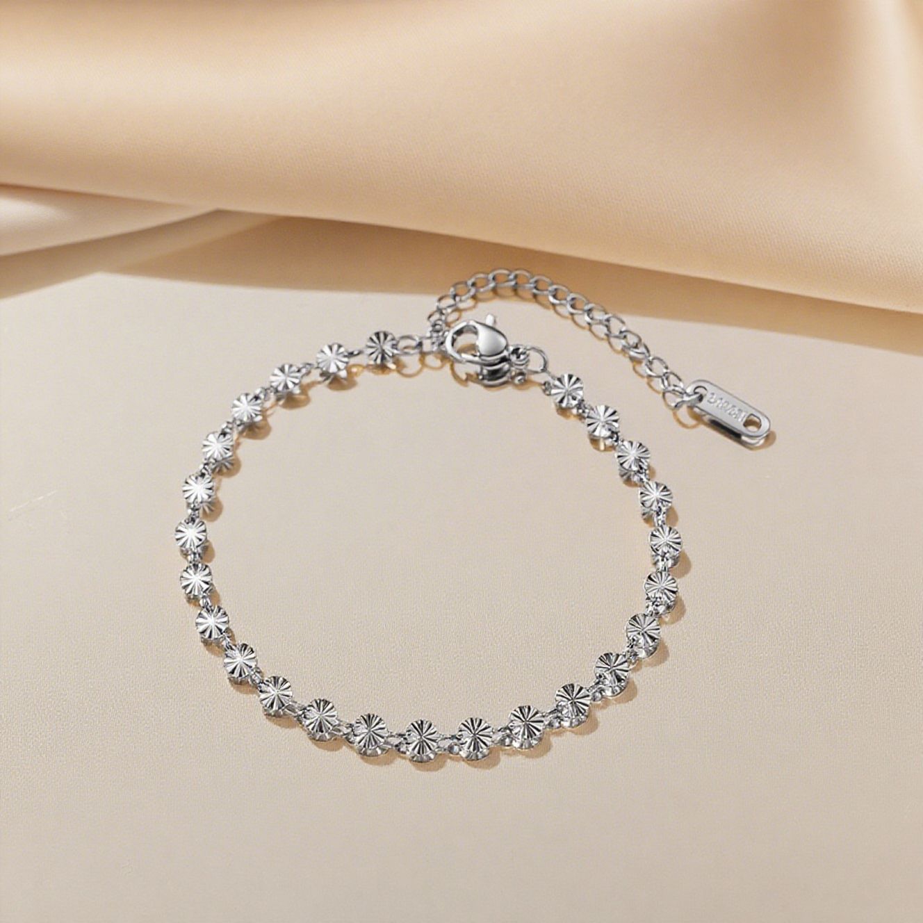 Women's Commuter Titanium Steel Light Luxury Couple Bracelets