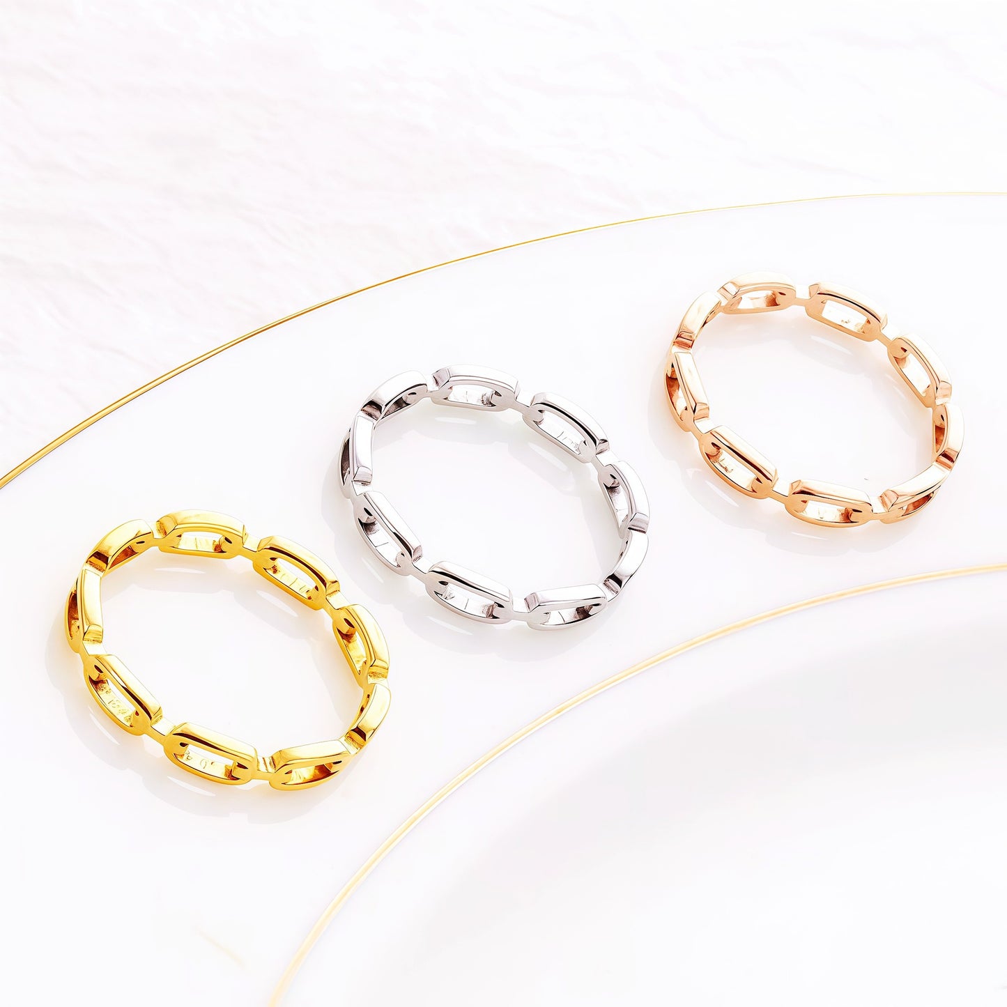 Women's Couple Fashion Personality Hollow Out Chain Design Rose Ring