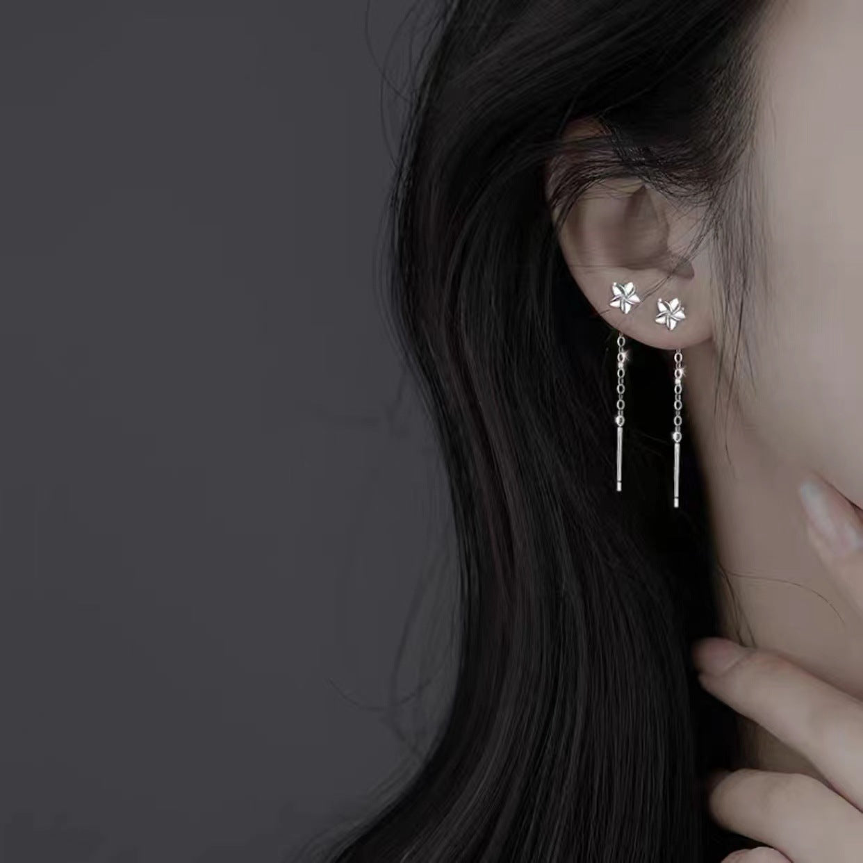 Women's Clover Lines Fashionable High-grade Tassel Simple Ear Line