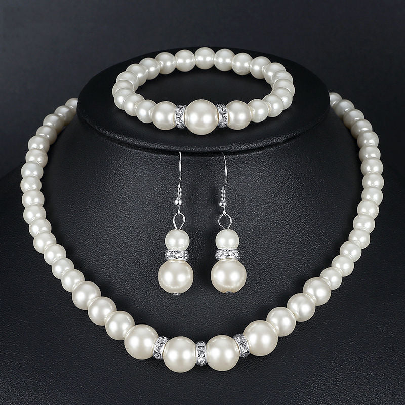 Women's Pearl Three-piece Gift For Mother Beautiful Necklace