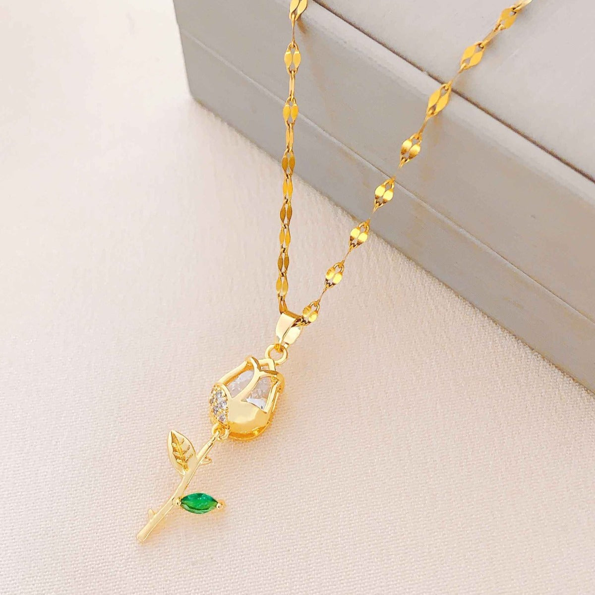 Women's Tulip Fashionable High-grade Titanium Steel Clavicle Necklace