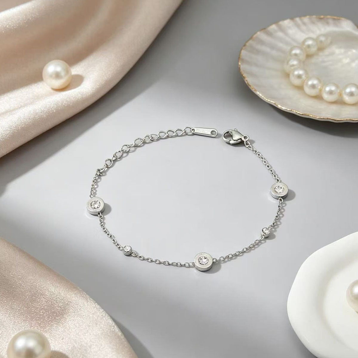 Small Diamond Roman Light Luxury Minority Exquisite Female Girlfriends Simple Bracelets