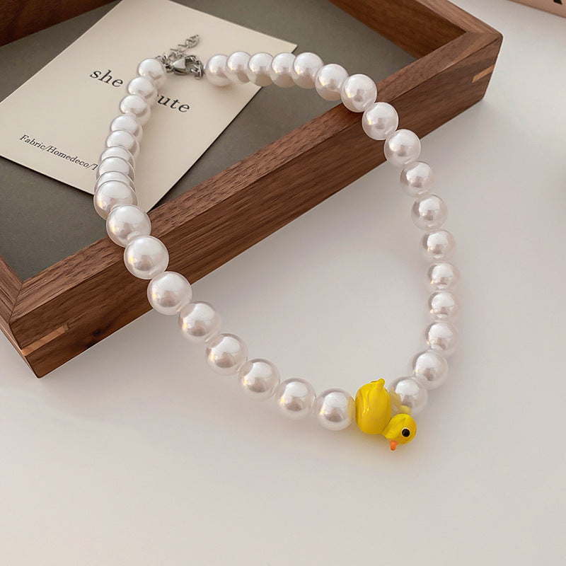 Women's French Retro Large Pearl Style Fashion Graceful Personality Clavicle Necklaces