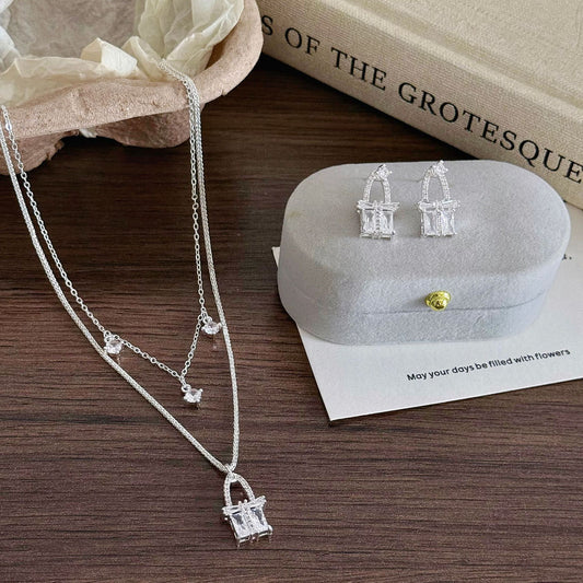 Women's Light Luxury Full Diamond Small Basket Bag Simple Stud Earrings