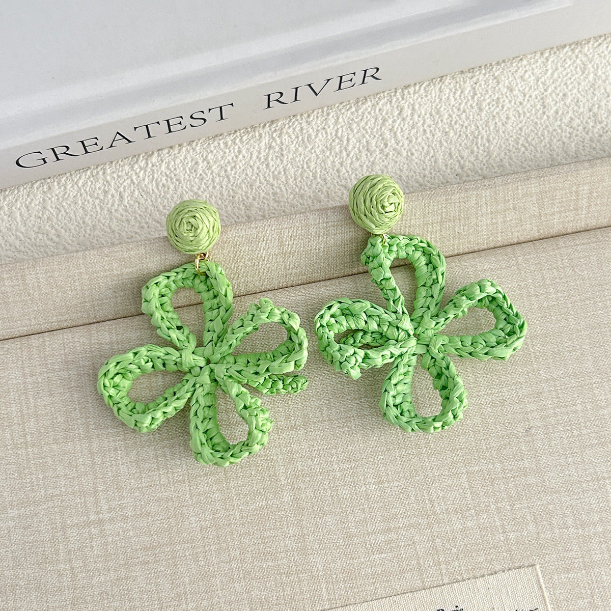 Women's Summer Tassel Flowers Hand-woven Raffia Vacation Style Earrings