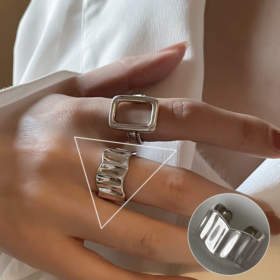 Women's Geometric Fashion Twisted Open-end Personality Hip Rings