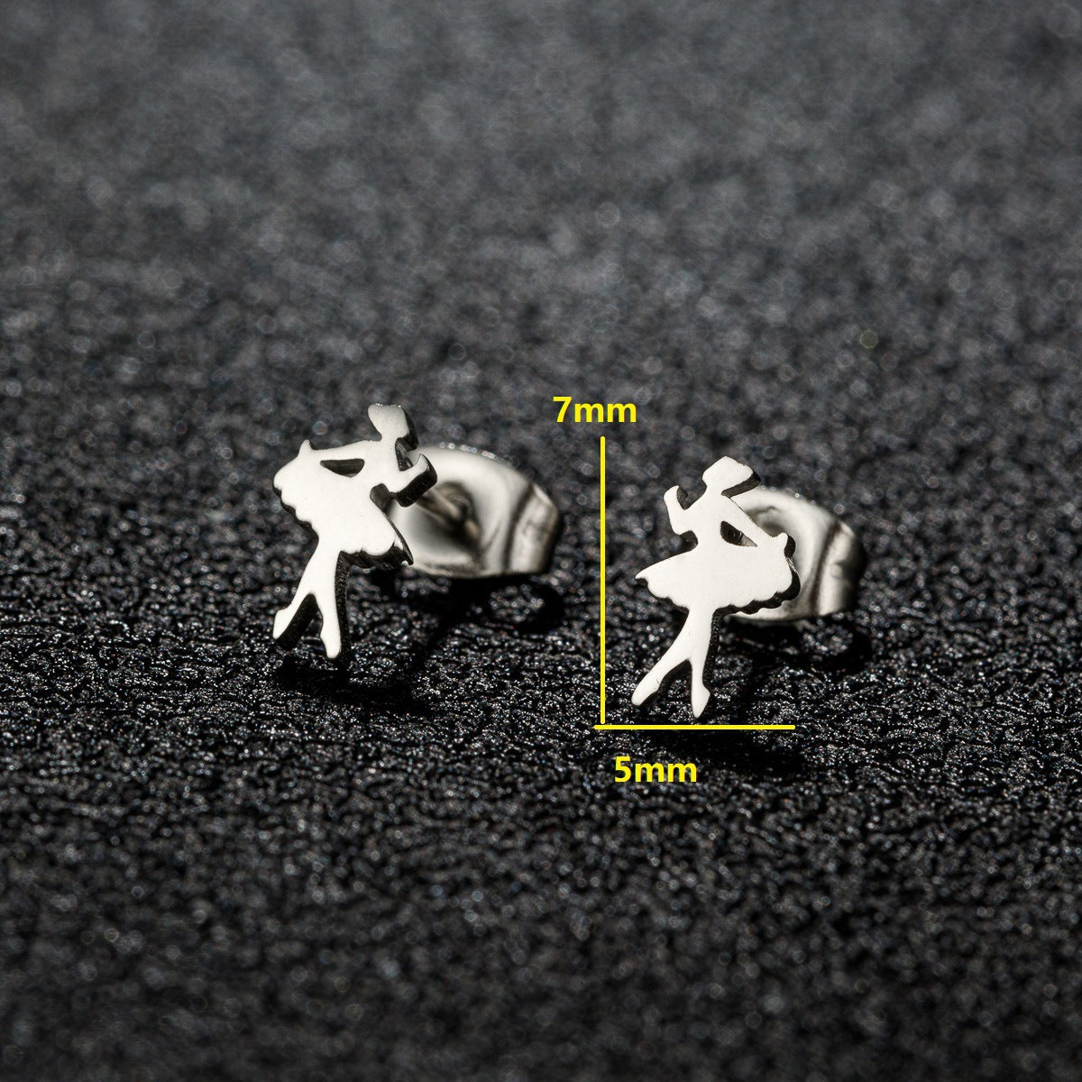 Women's Fashion Stainless Steel Personality Simple Style Bowknot Stud Earrings