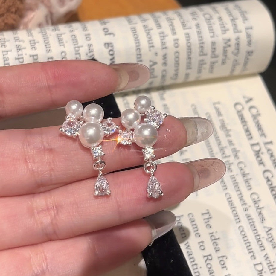Women's Style Refined Zircon Flower Pearl Light Luxury High-grade Ear Earrings