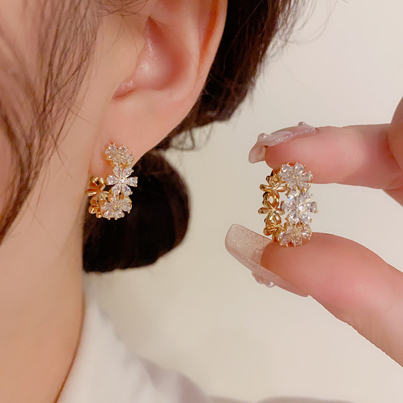 Fashion Refined Zircon Flower Clips Niche Earrings