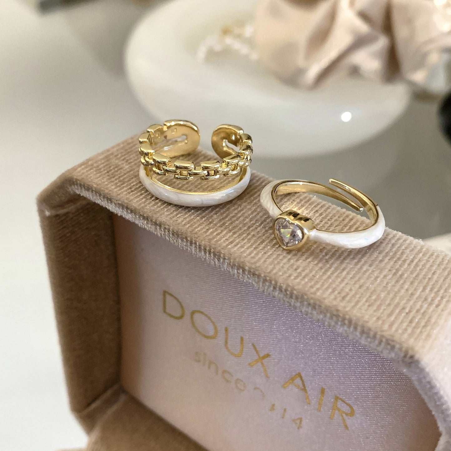 Heart Female Light Luxury Minority Design Stacked Rings