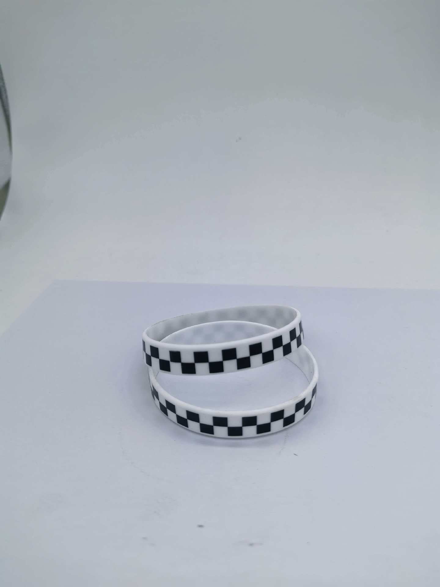Women's & Men's White Plaid Popular Wrist Strap Fashion Racing Flag Bracelets