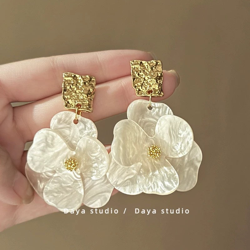 Needle Raffia Fabric White Flower Light Luxury Rings
