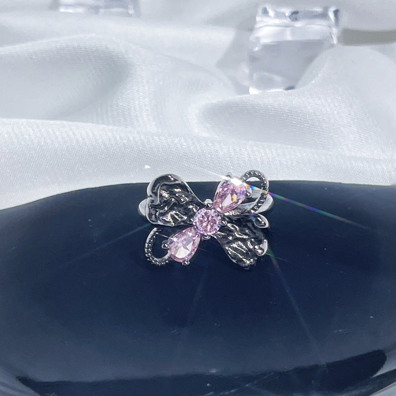 Fashion Personalized Female Butterfly Light Luxury Temperament Rings