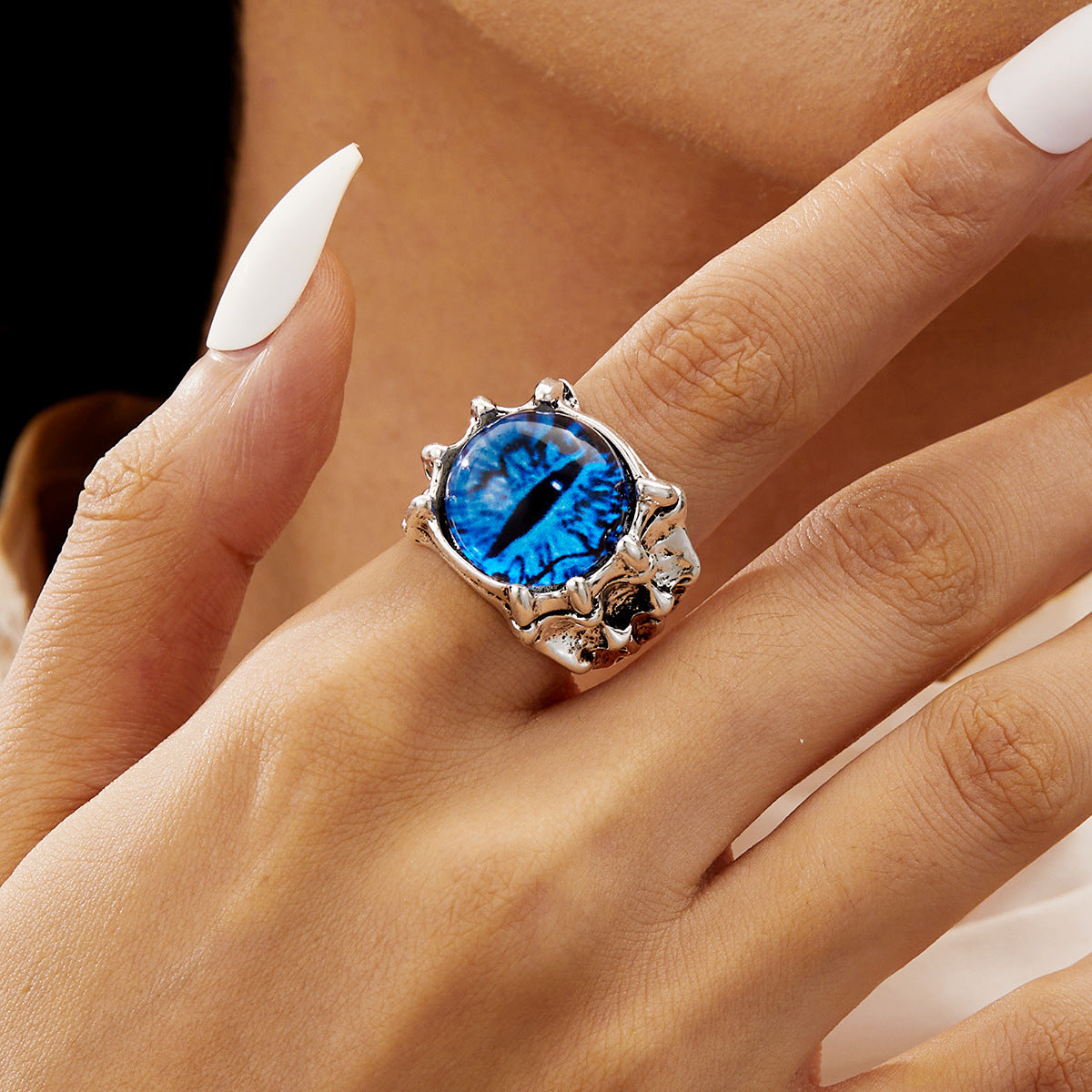Men's Magic Claw Devil's Eye Personality Blue Rings