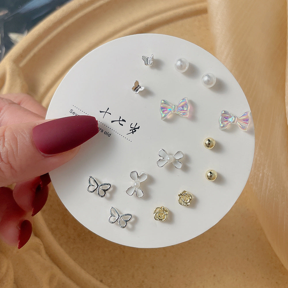 Elegant Pearl Niche Female Sier Pin Four Leaf Clover Stud Earrings