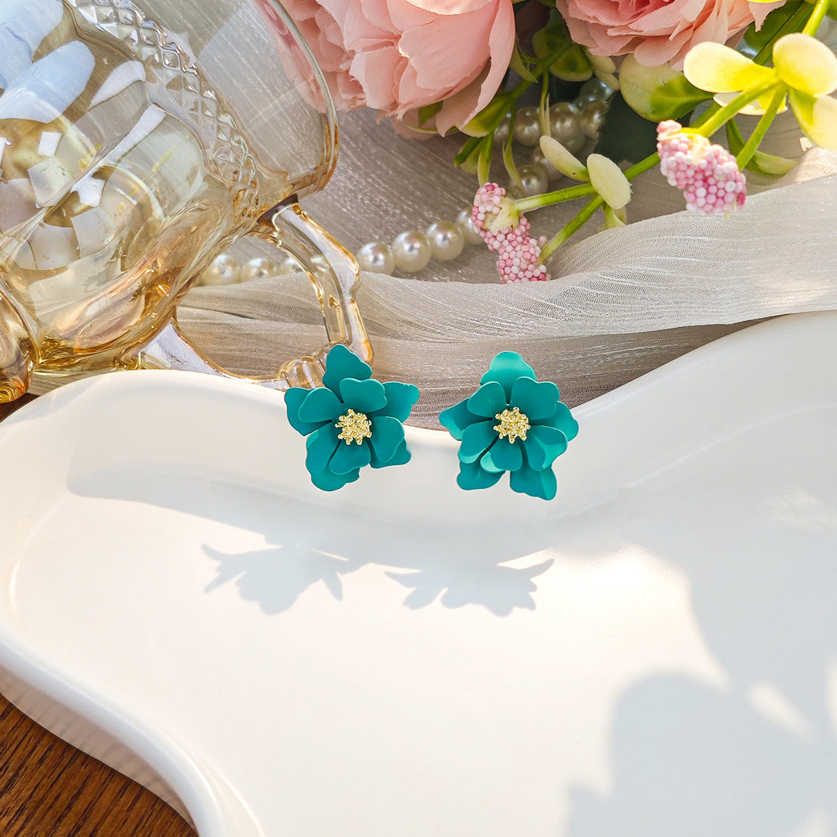 Frosted Flower Female Fashion Petal Sweet Natural Graceful Stud Earrings