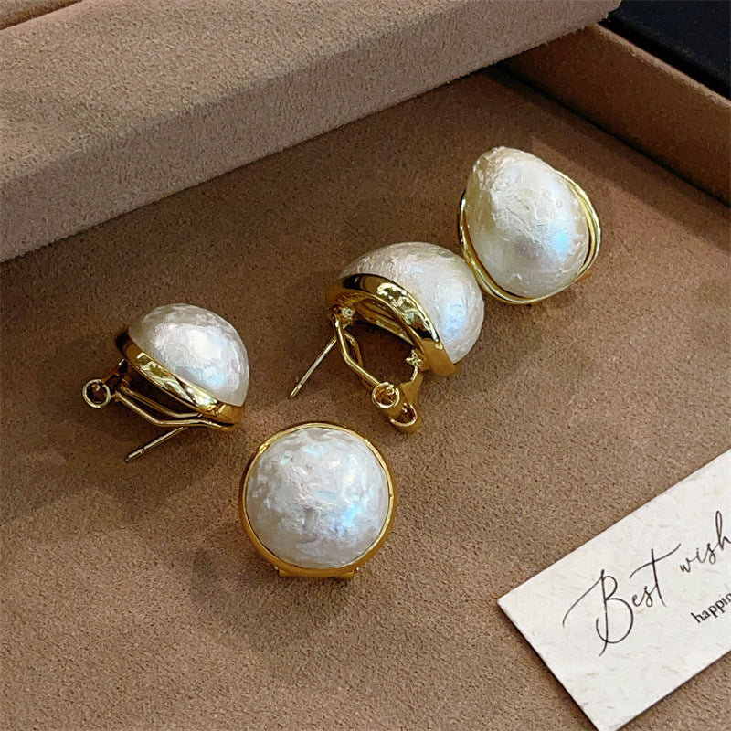 Entry Lux Cotton Steamed Bread Pearl Retro Stud Earrings