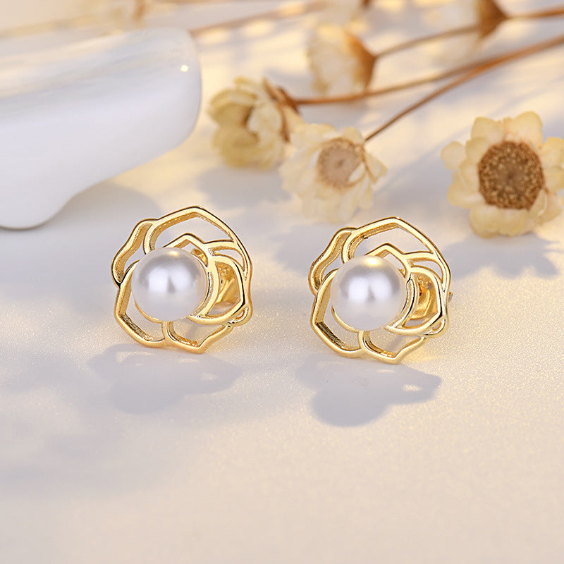 Simple Camellia Three-piece Set Sier Live Earrings