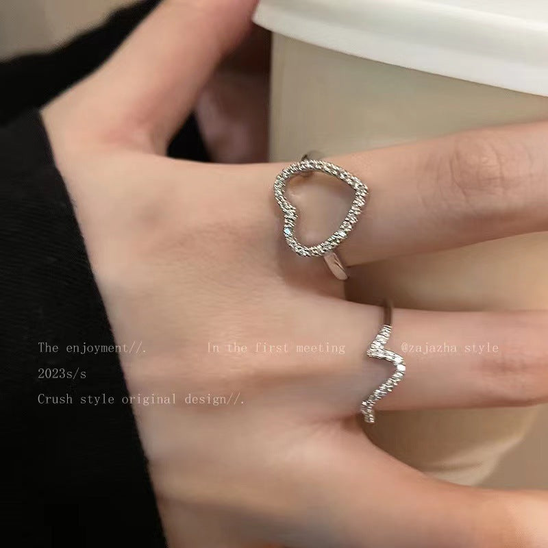 Women's Simple Hollow Out Love Heart-shaped Fashion Personality Affordable Luxury Ring