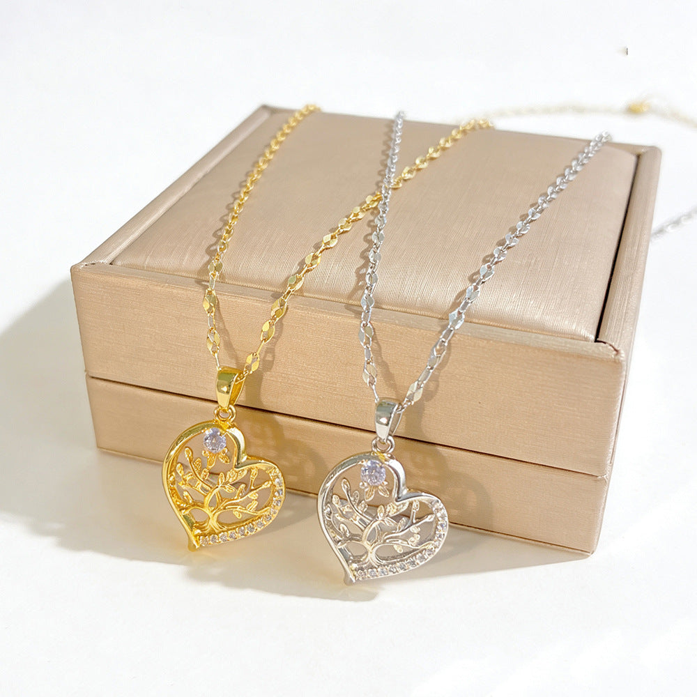 Love Heart-shaped Titanium Steel Female Inlaid Zircon Light Luxury Clavicle Necklaces