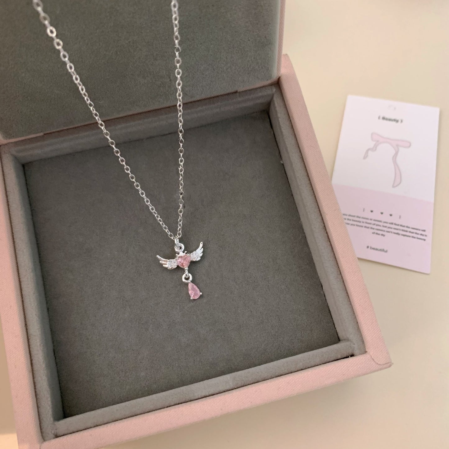 Bow Elegant Heart For Fashionable Niche Zircon Necklaces