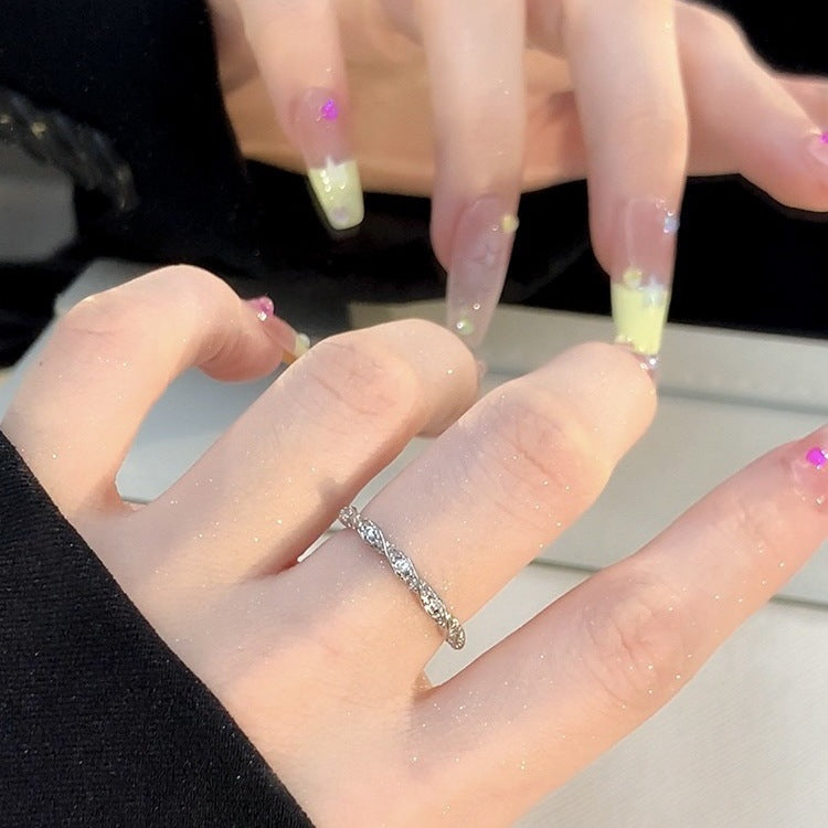 Niche Twist Winding Love Fashion Personalized Diamond In The Debris Ring