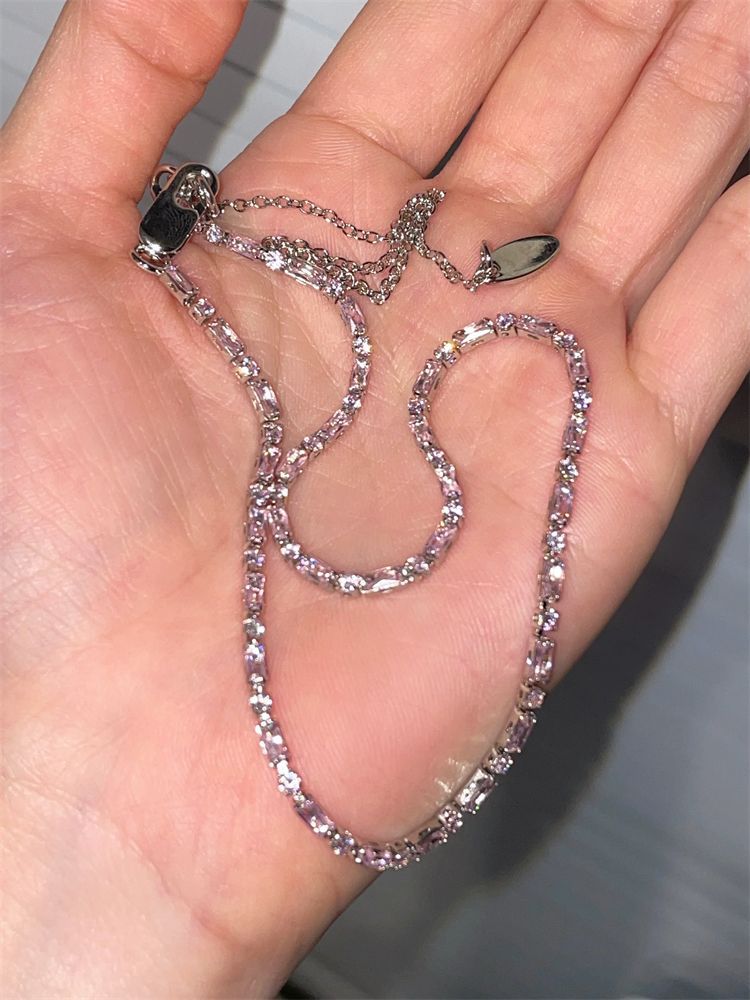 Women's Luxury Exquisite Niche Temperament Design Clavicle Necklaces