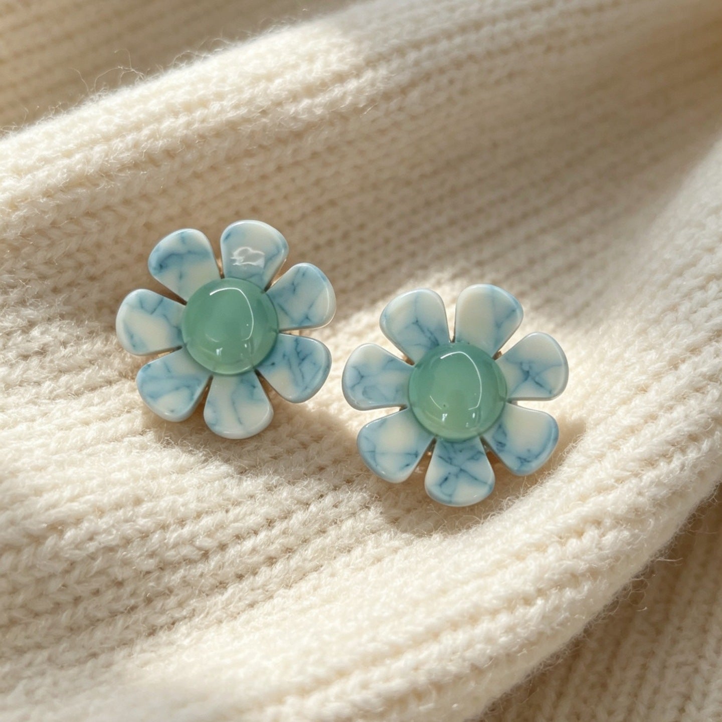 Middle Ancient Niche Retro Design Bow High Sense Earrings
