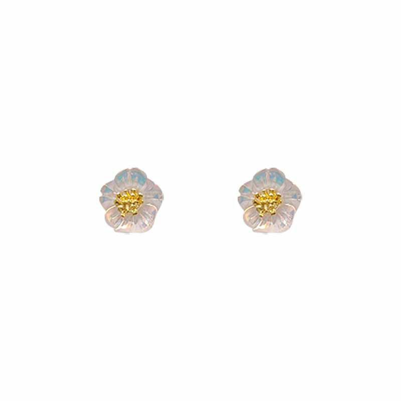 Women's Fresh Sweet Mini Version Elegant Cute Sier Plated Stud Earrings