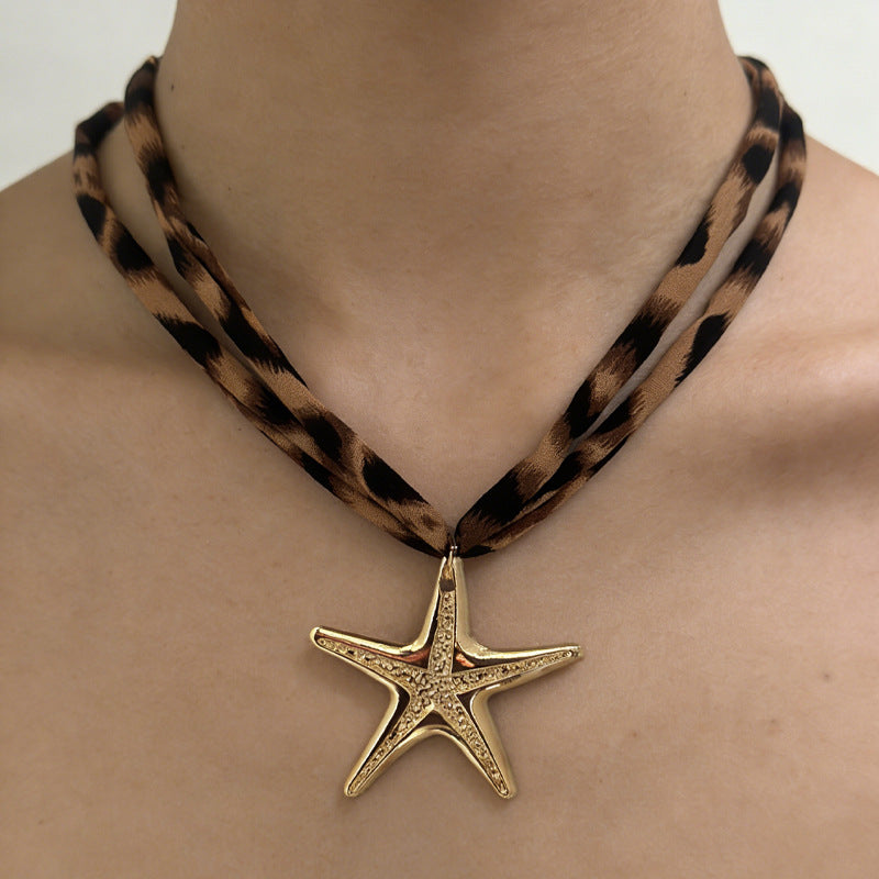 Women's Sexy Leopard Print Cotton Flower Heart Shape Clavicle Necklaces