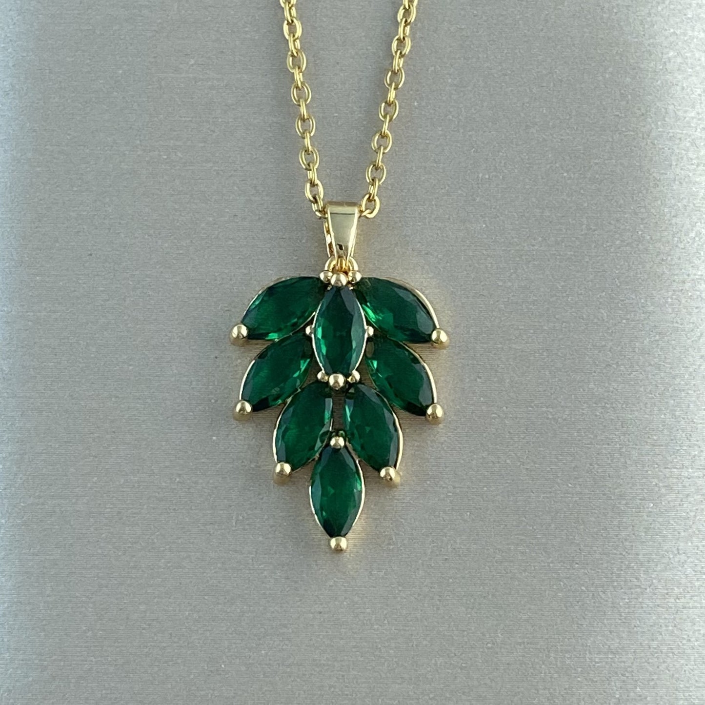 Women's Real Gold Plating Opal Fox Clover Pendants