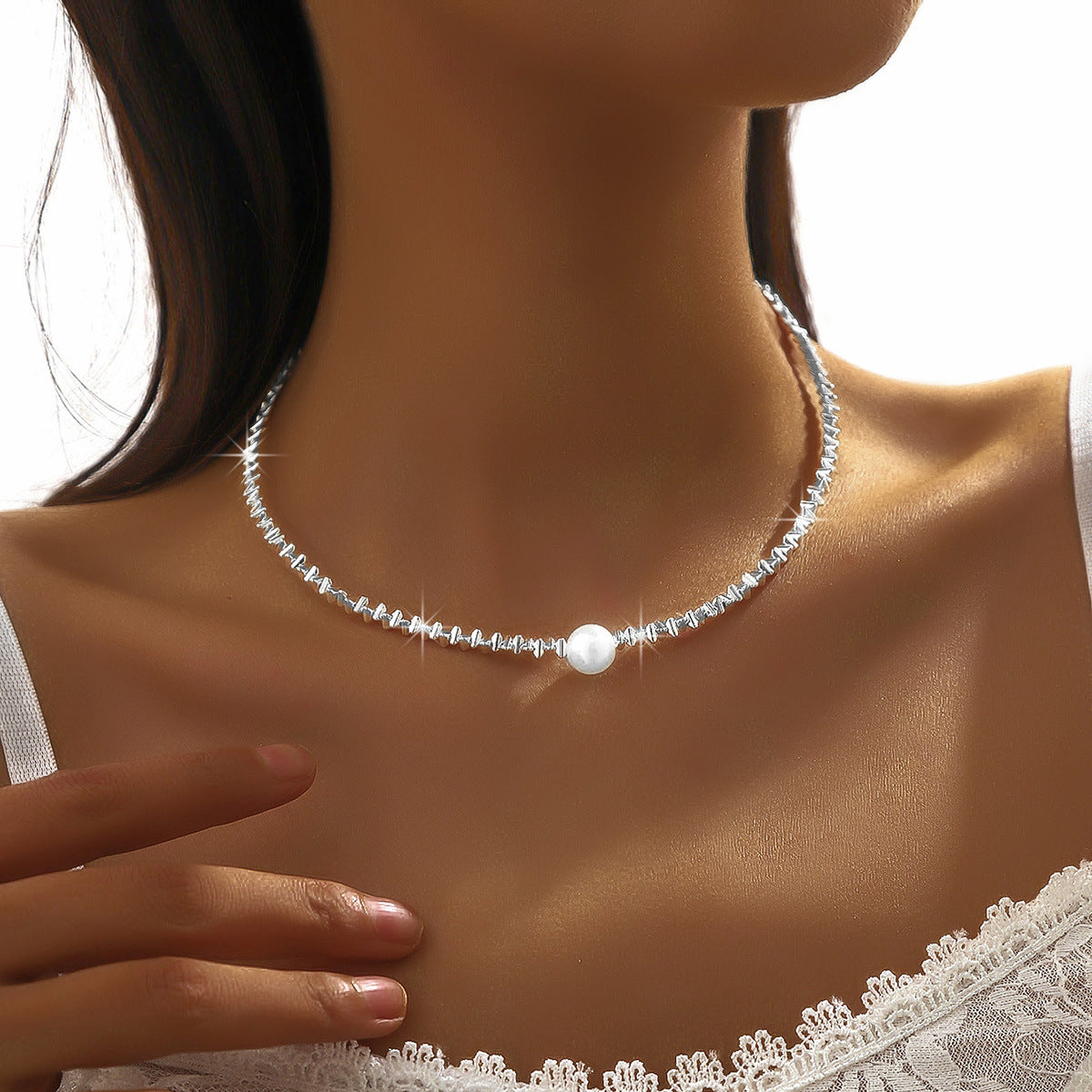 Cold Wind Sparkling Niche Design High-grade Light Luxury Shiny Necklaces