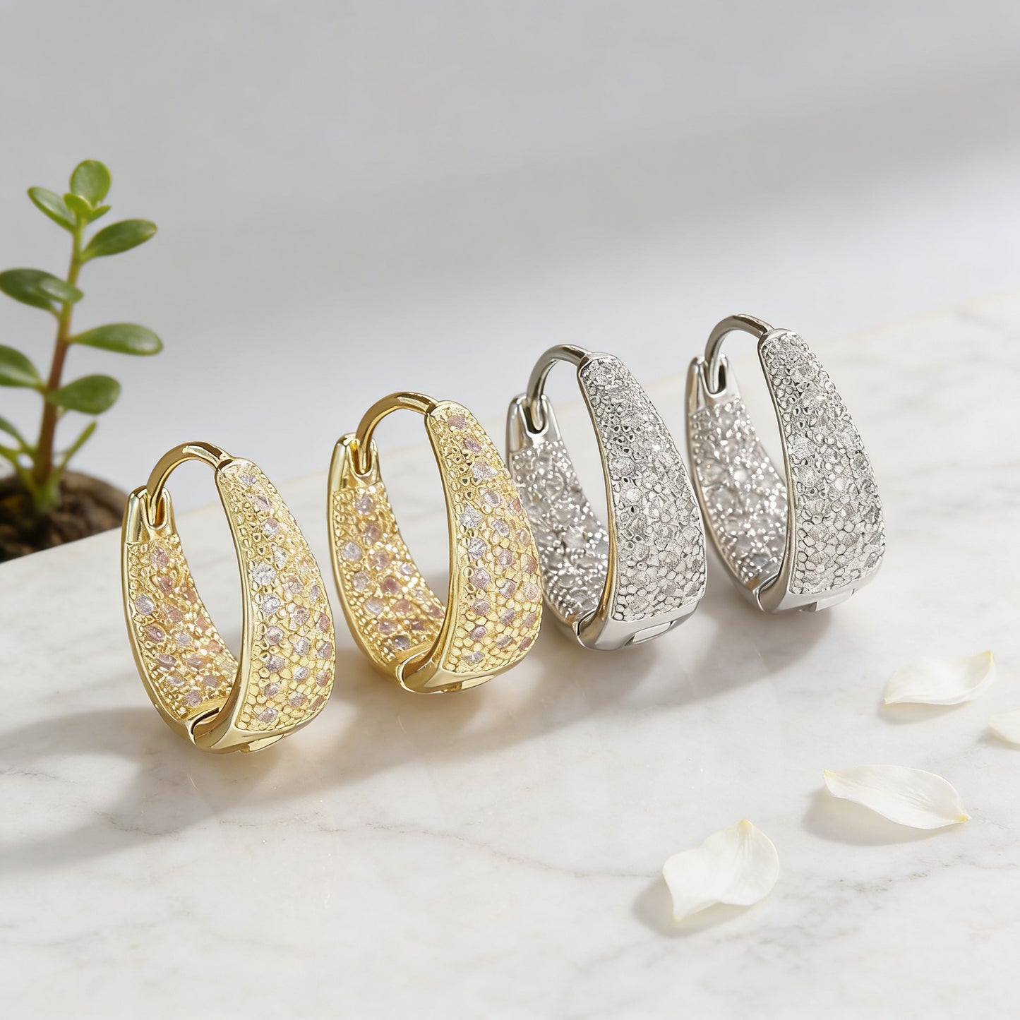 Style Curved Full Zirconium Clip Light Luxury Zircon High Sense Earrings