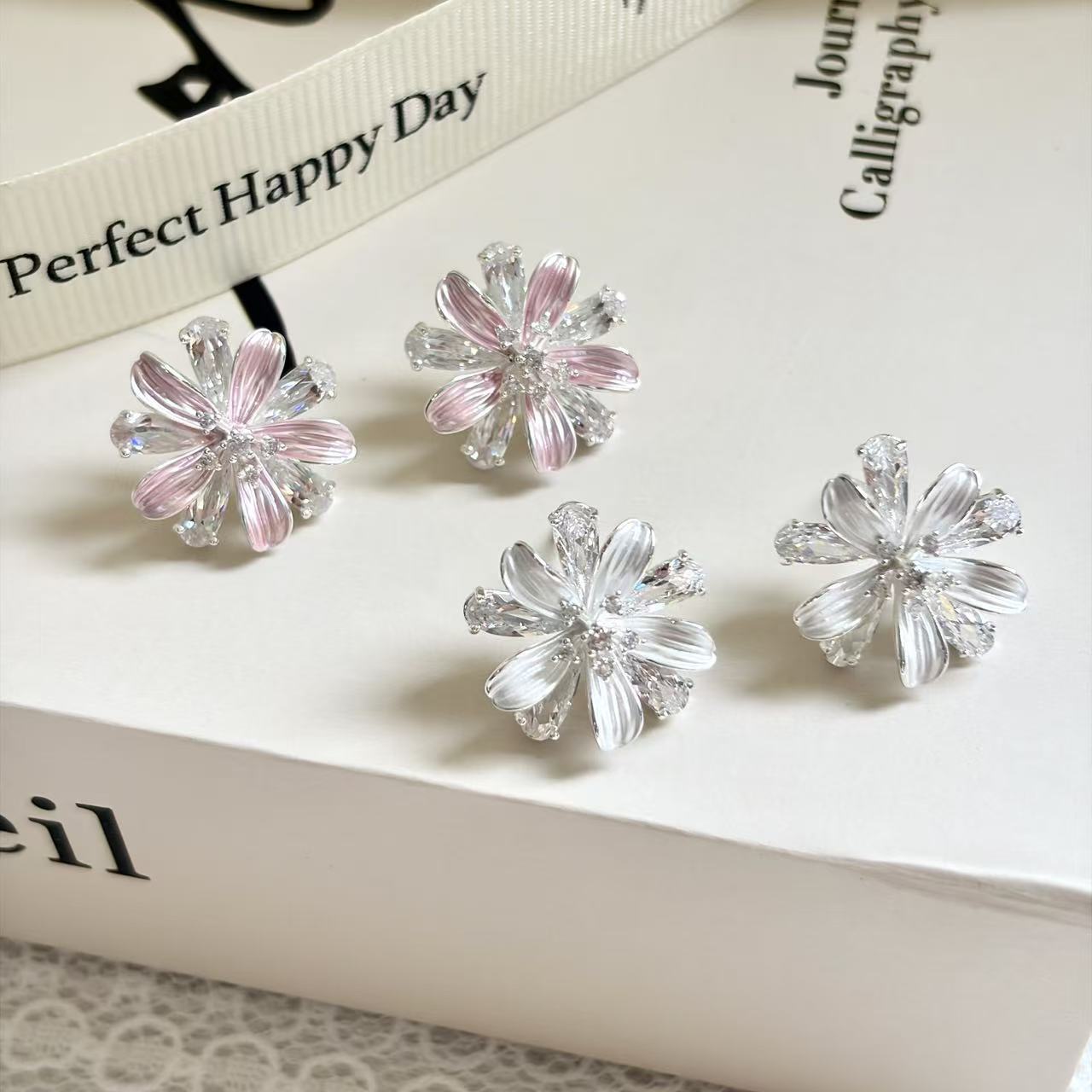 Daisy Vacation Style Sier Needle Sweet Earrings