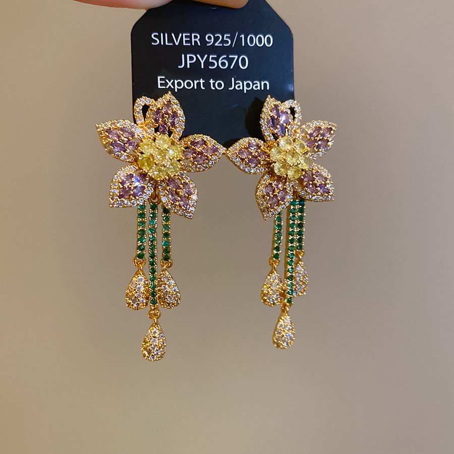 Women's Geometric Flowers Ear Light Luxury Minority Fashion Necklaces