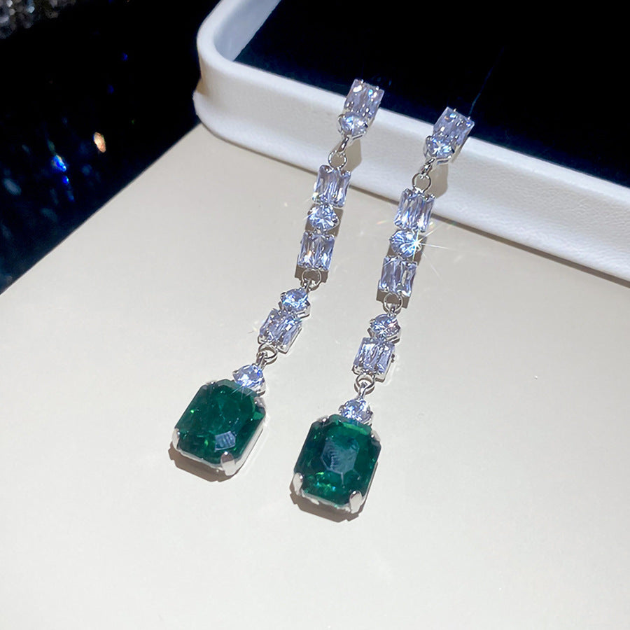 Korean Style White Zircon High-grade Simple Personalized Design Sense Earrings