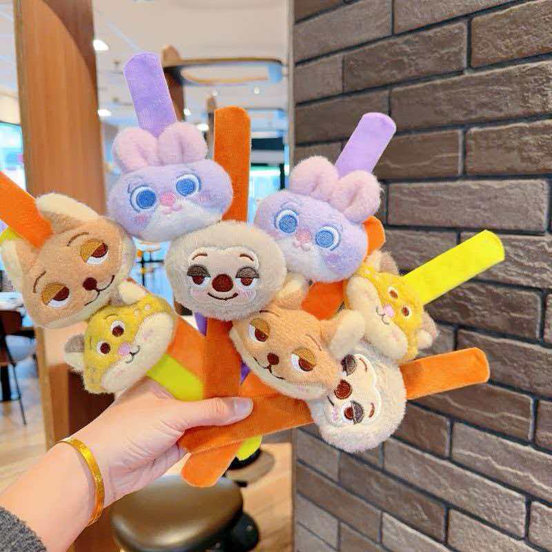 Pop Cartoon Doll Creative Decorations Holiday Wedding Bracelet