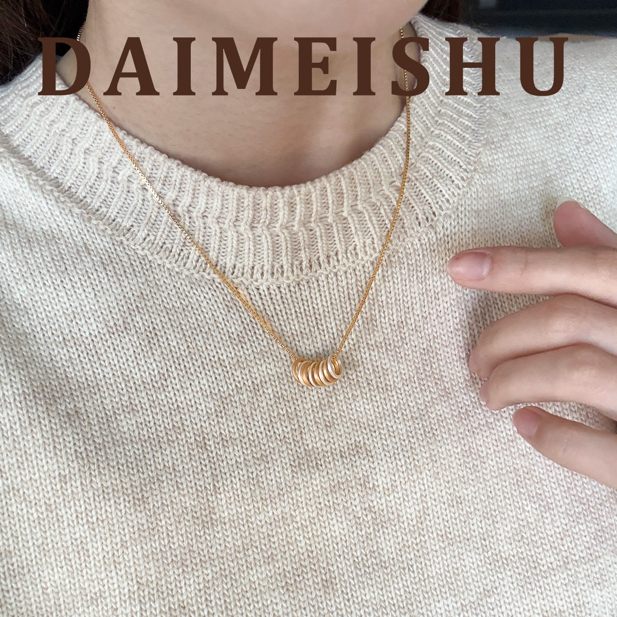 Fashion Simple Matte Geometric Circle Light Luxury Necklace