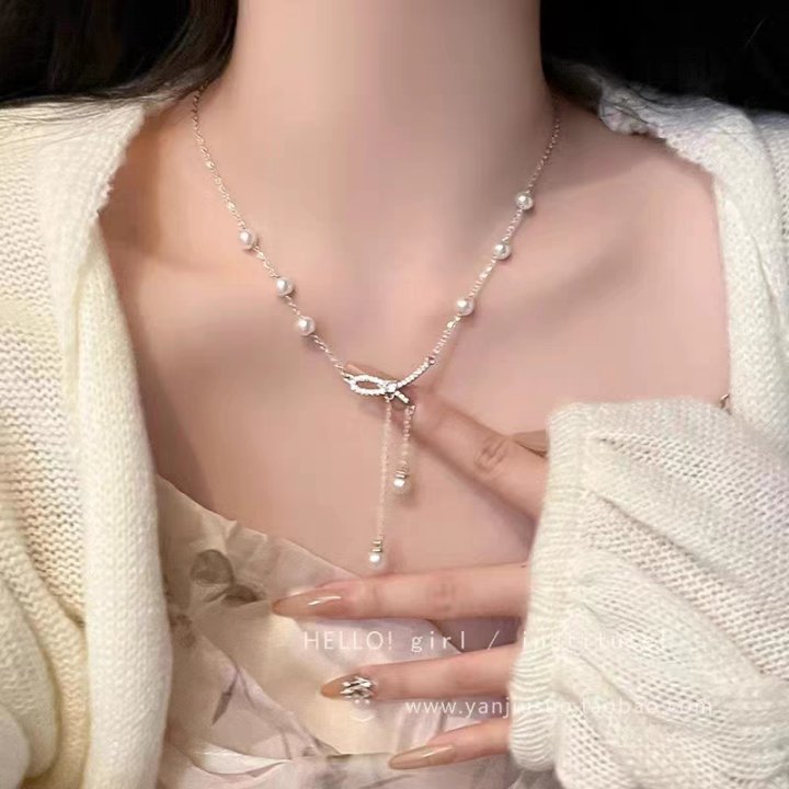 Women's Bow Pearl Tassel For Light Luxury Necklaces