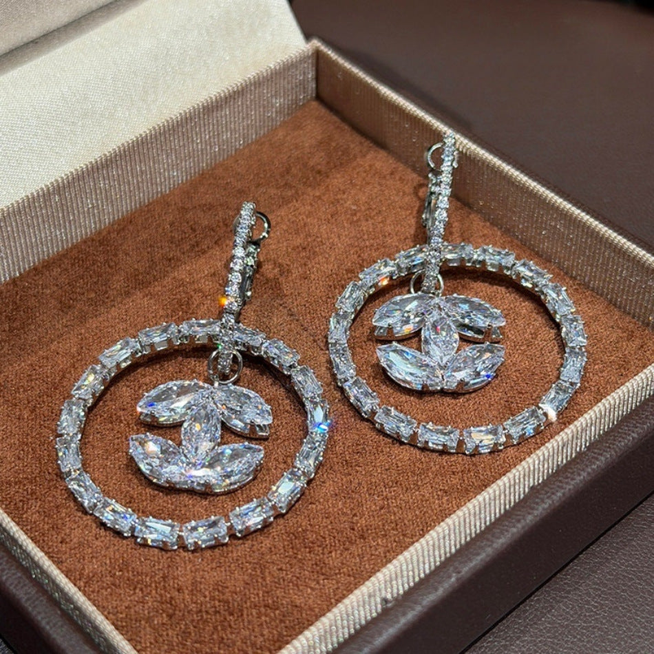 Luxury High-grade Fashion Classic Style Ear Clip Circle Rhinestone Female Earrings