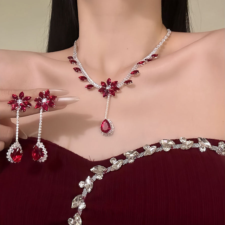 Elegant Drop Round Light Luxury Minority Necklaces
