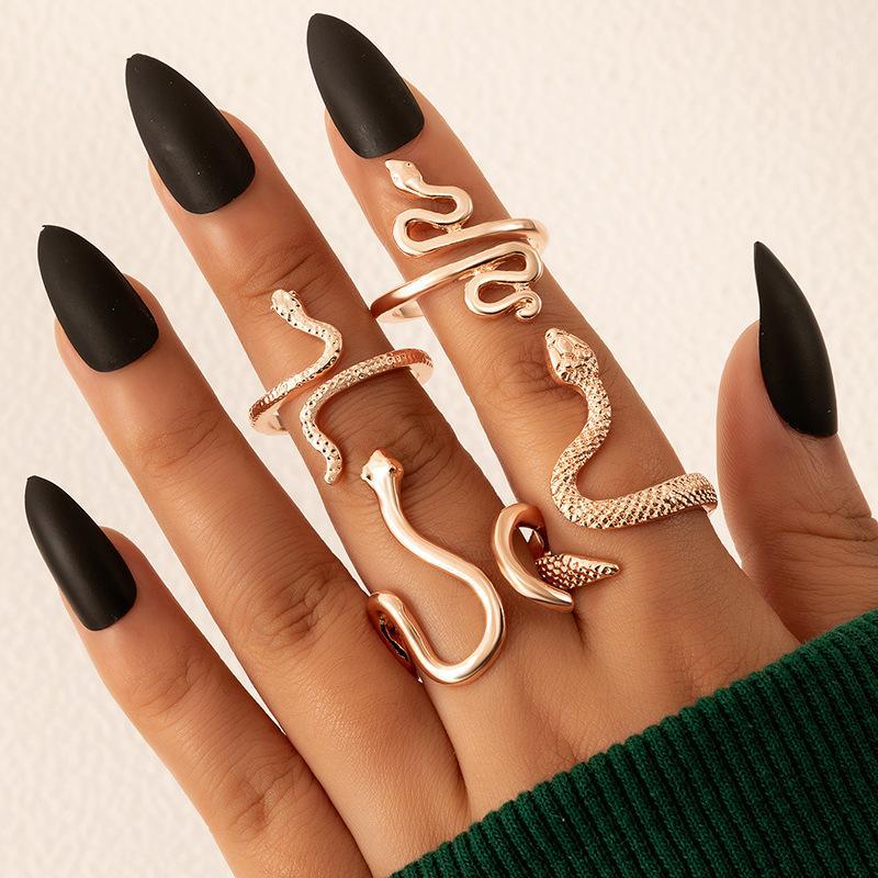 Women's Personalized Retro Snake Animal Variety Of Rings