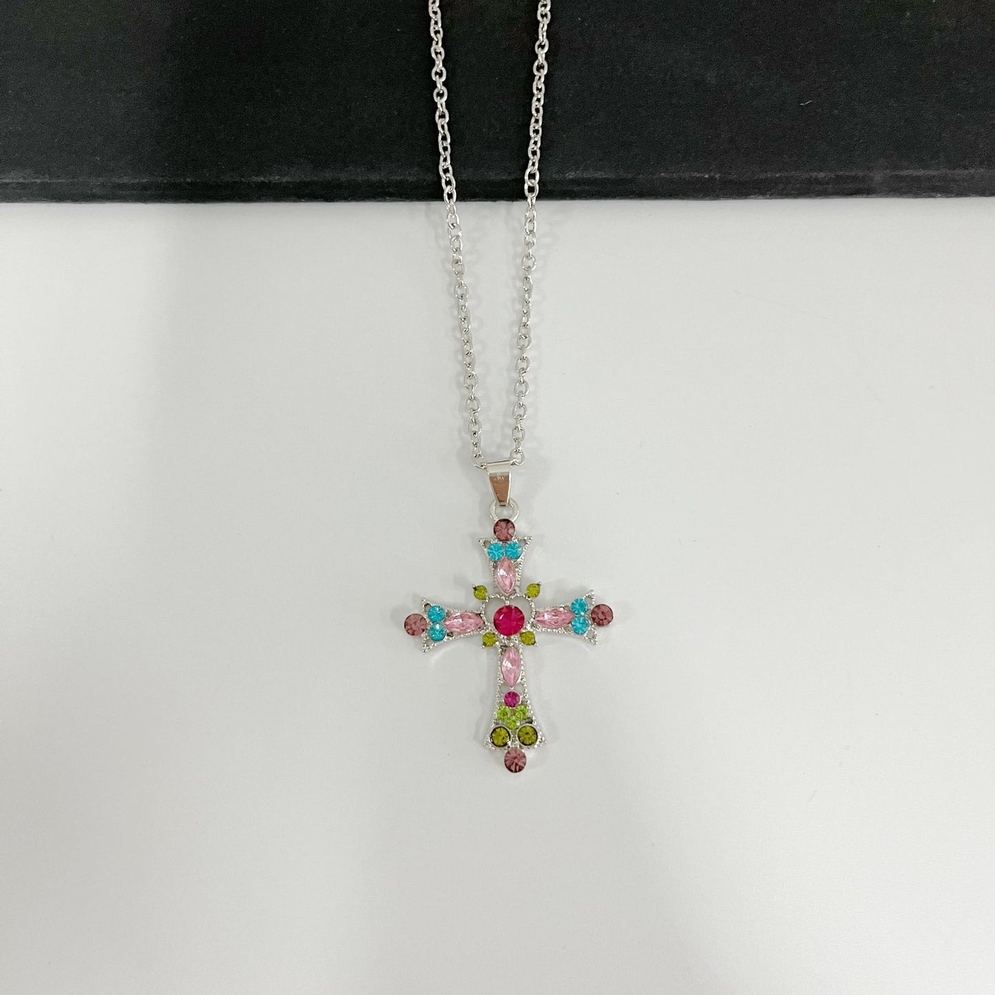 Women's Style Niche Design Mild Luxury Retro Personalized Necklaces