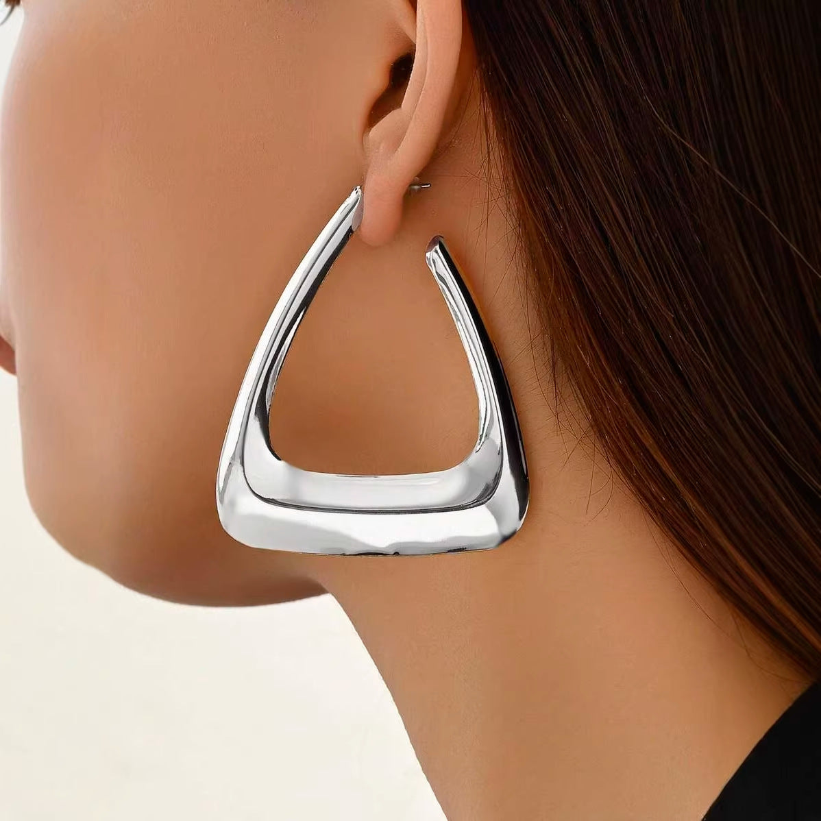 Big Triangle Minority Simple Cold Affordable Luxury Style Earrings