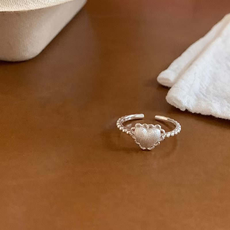 Love Heart-shaped Niche Personality High-grade Hollow Index Finger Temperament Wild Ring