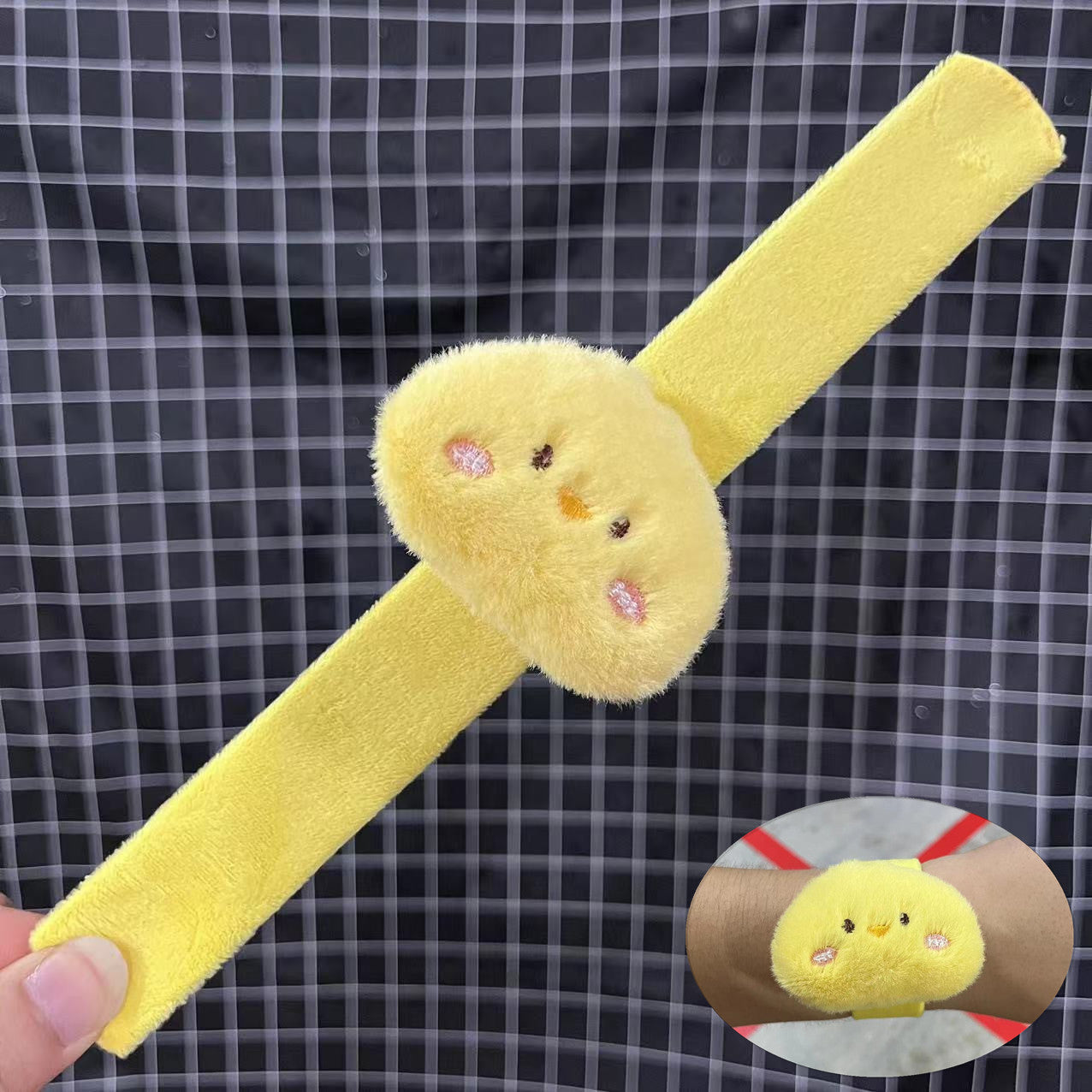 Children's Plush Cartoon Pop Cute Couple Female Slap Bracelet