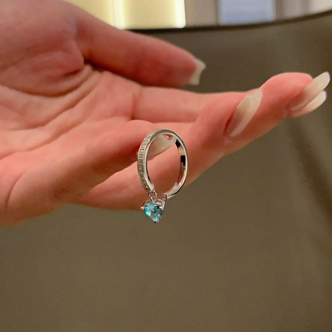 Cultivate Love Tail Mint Green Exquisite Niche Tassel Ring