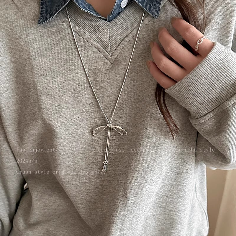 Women's Bow Metal Long Temperament Wild Sweater Necklaces