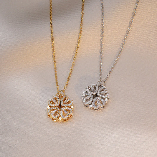 Women's Light Luxury High-grade Minority Foldable Clover Titanium Steel Parts Clavicle Necklaces